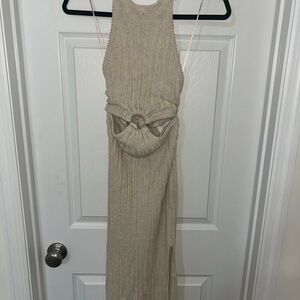 Elegant Beige Knit Dress